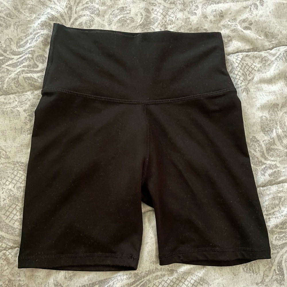 aerie black biker shorts
